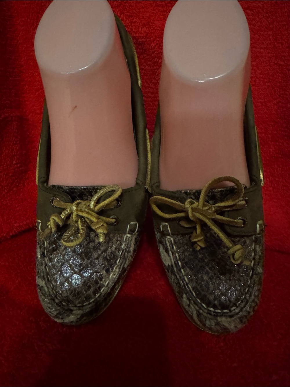 Peery Topsiders Sz 6M Snake Print Shoes GUC😊😊